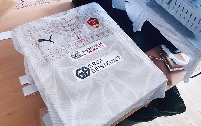 Modernes Trikot bedrucken